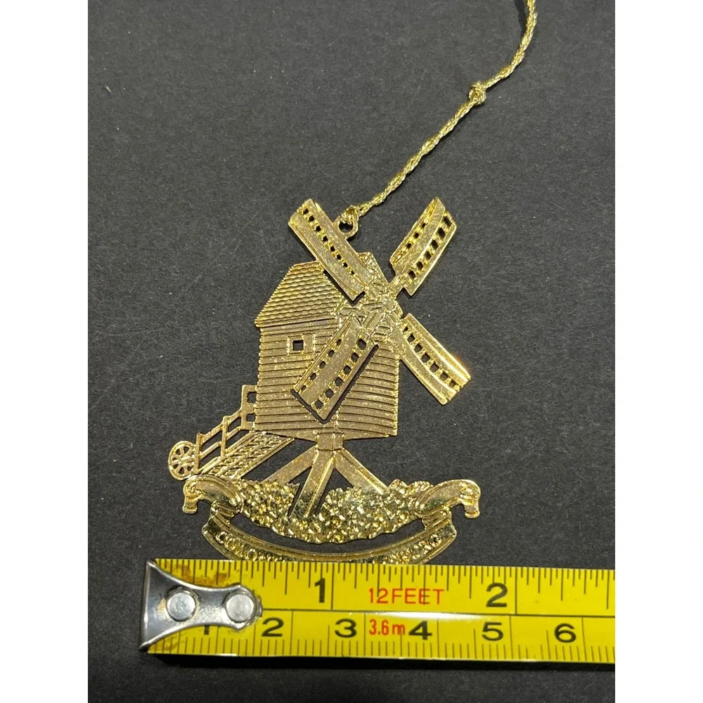 Colonial Williamsburg Windmill Gold Tone Metal Christmas Ornament Souvenir